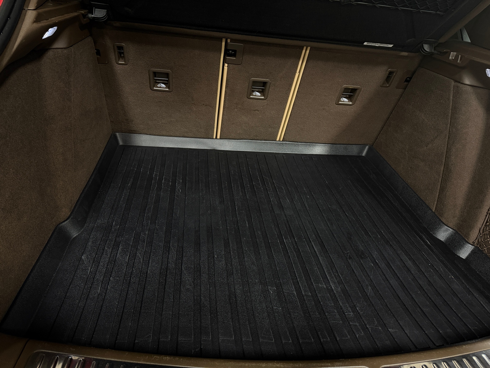 Thumbnail: 2018 Porsche Macan - 6