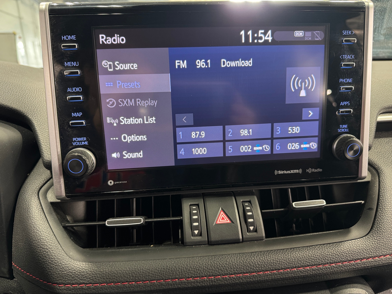 Thumbnail: 2021 Toyota RAV4 - 3