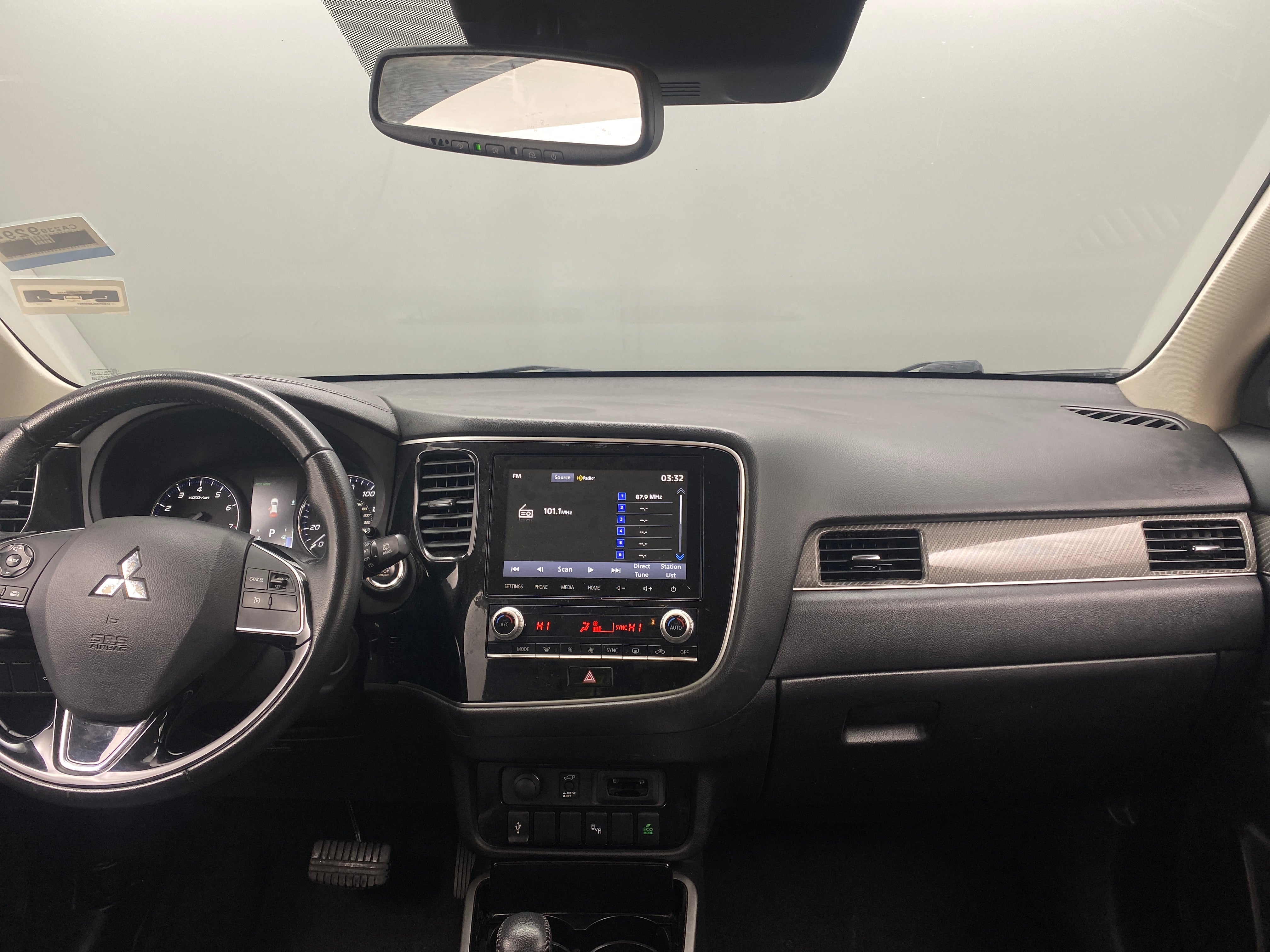 2020 Mitsubishi Outlander SEL - Photo 6