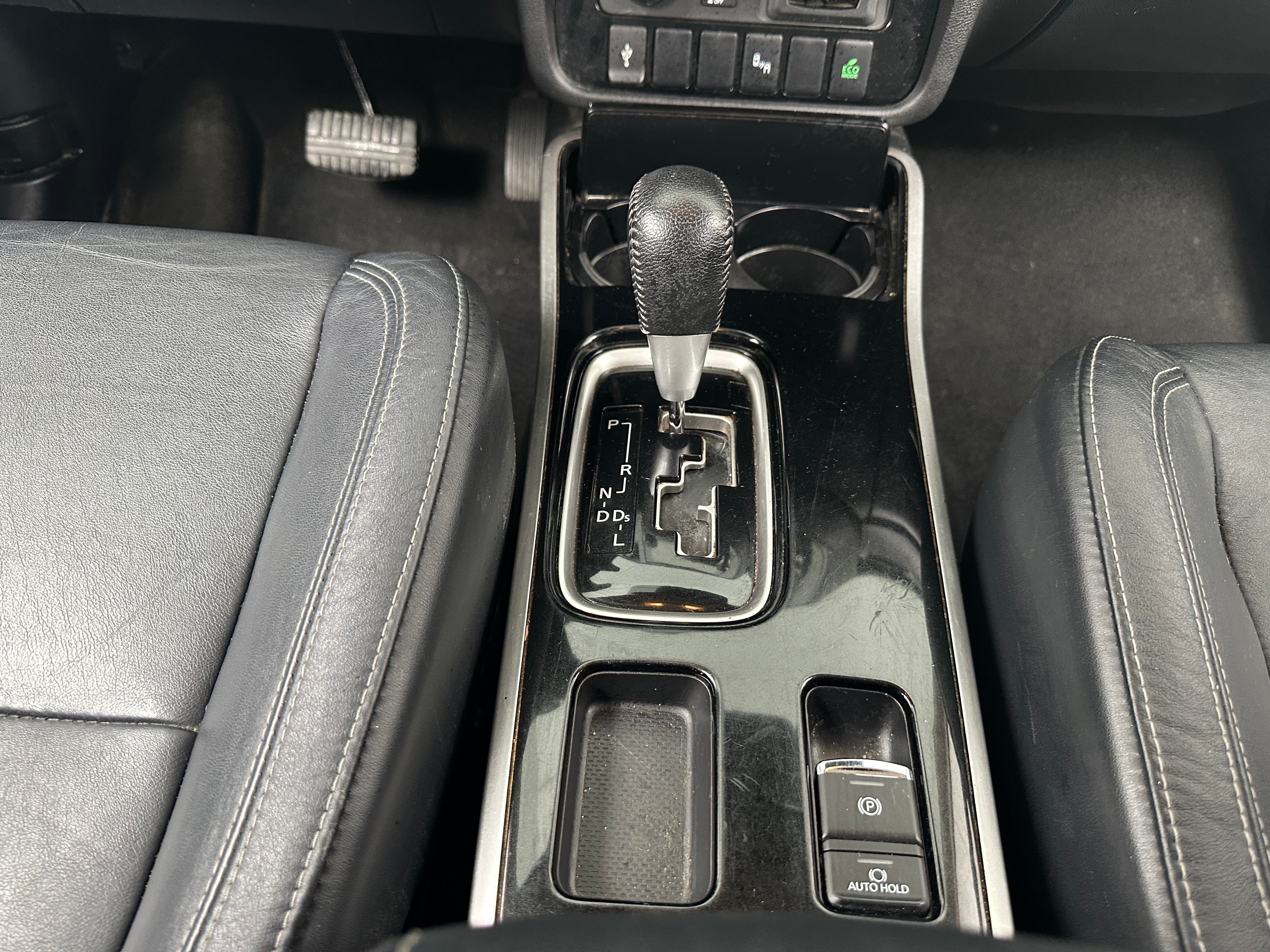 2020 Mitsubishi Outlander SEL - Photo 8