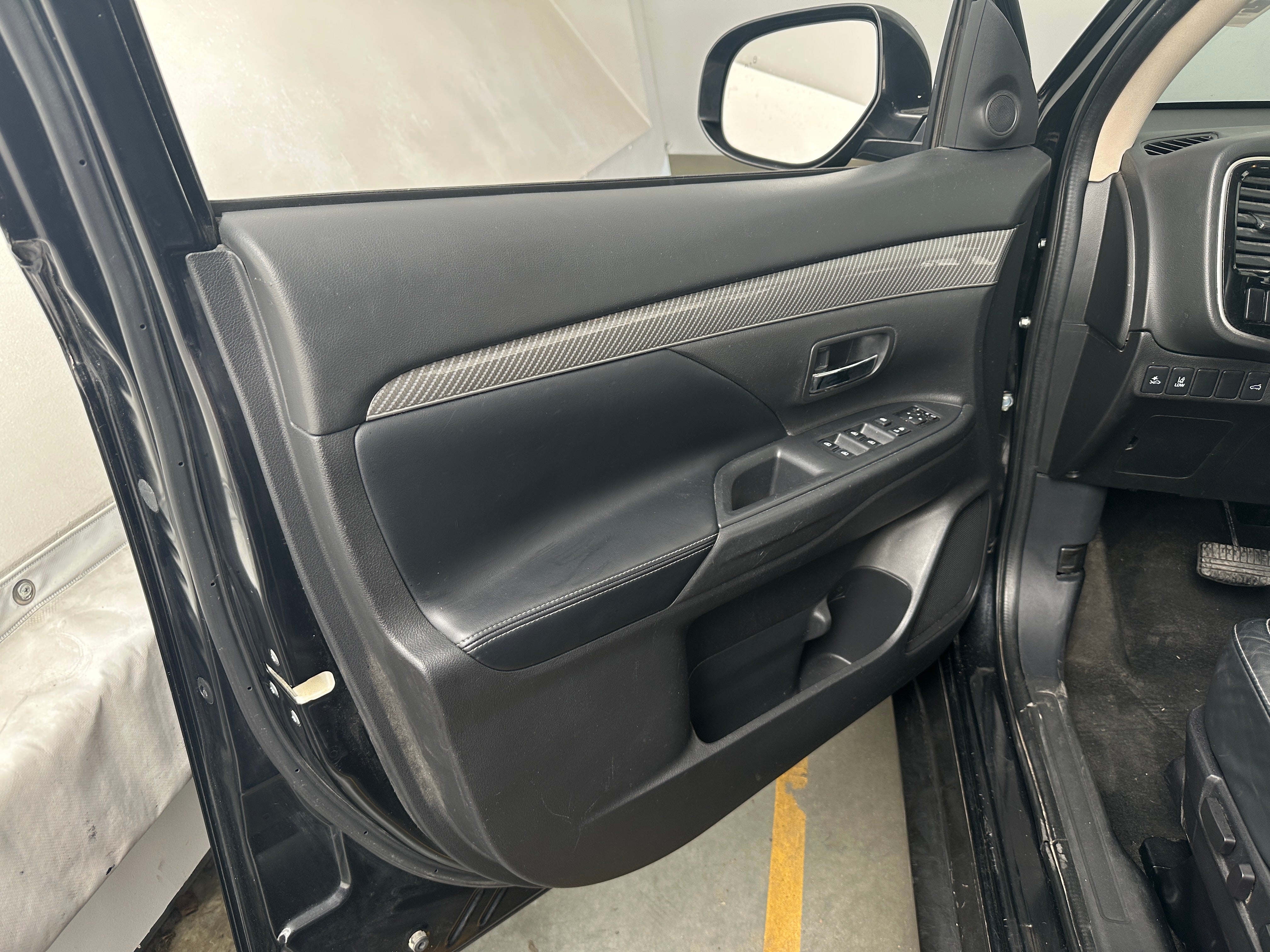 2020 Mitsubishi Outlander SEL - Photo 9