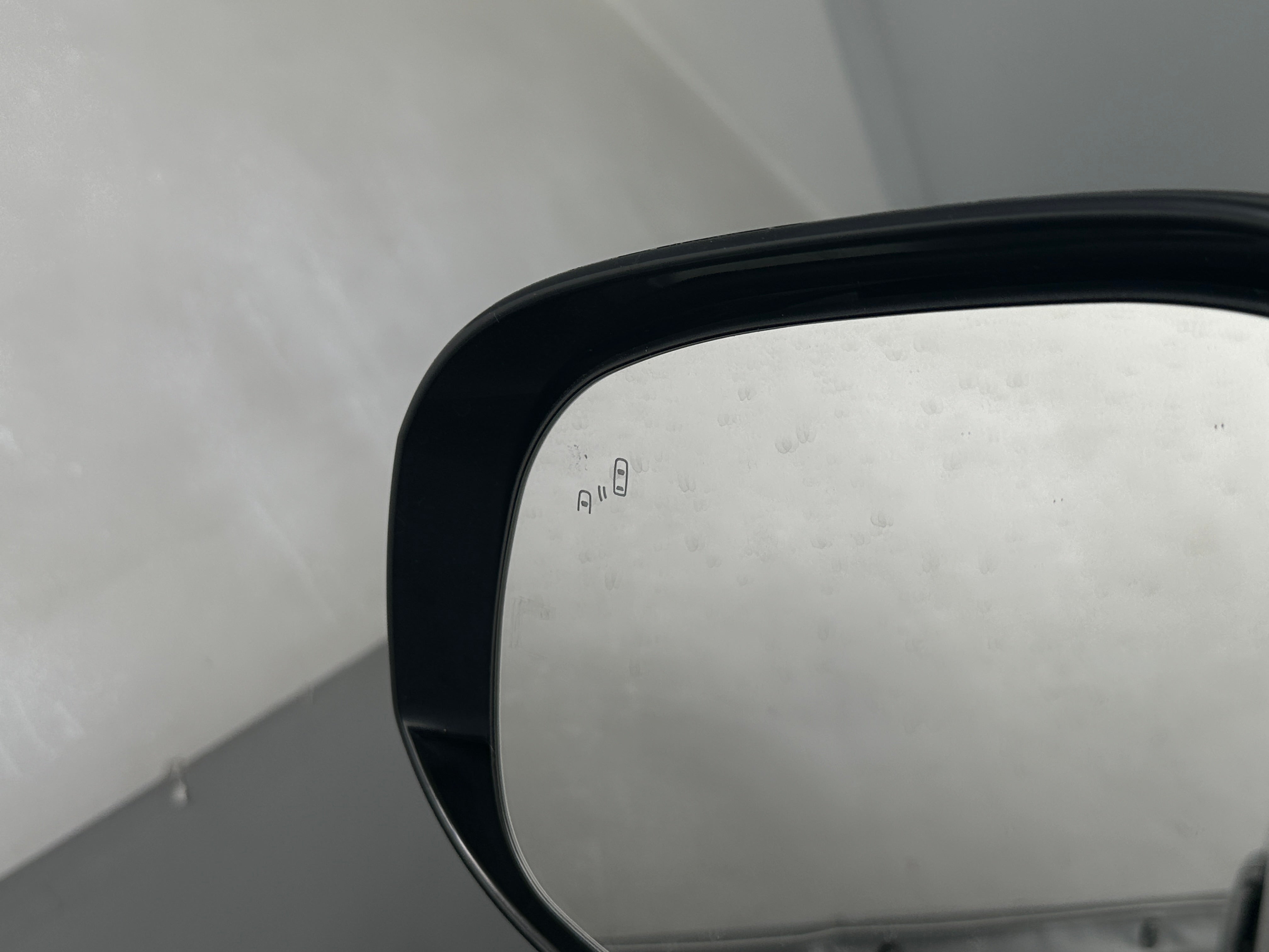 2020 Mitsubishi Outlander SEL - Photo 12