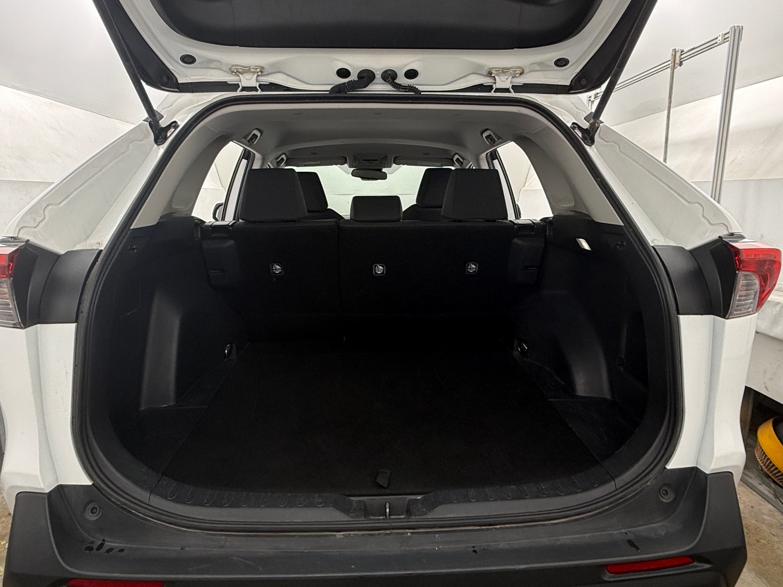 Thumbnail: 2024 Toyota RAV4 - 7