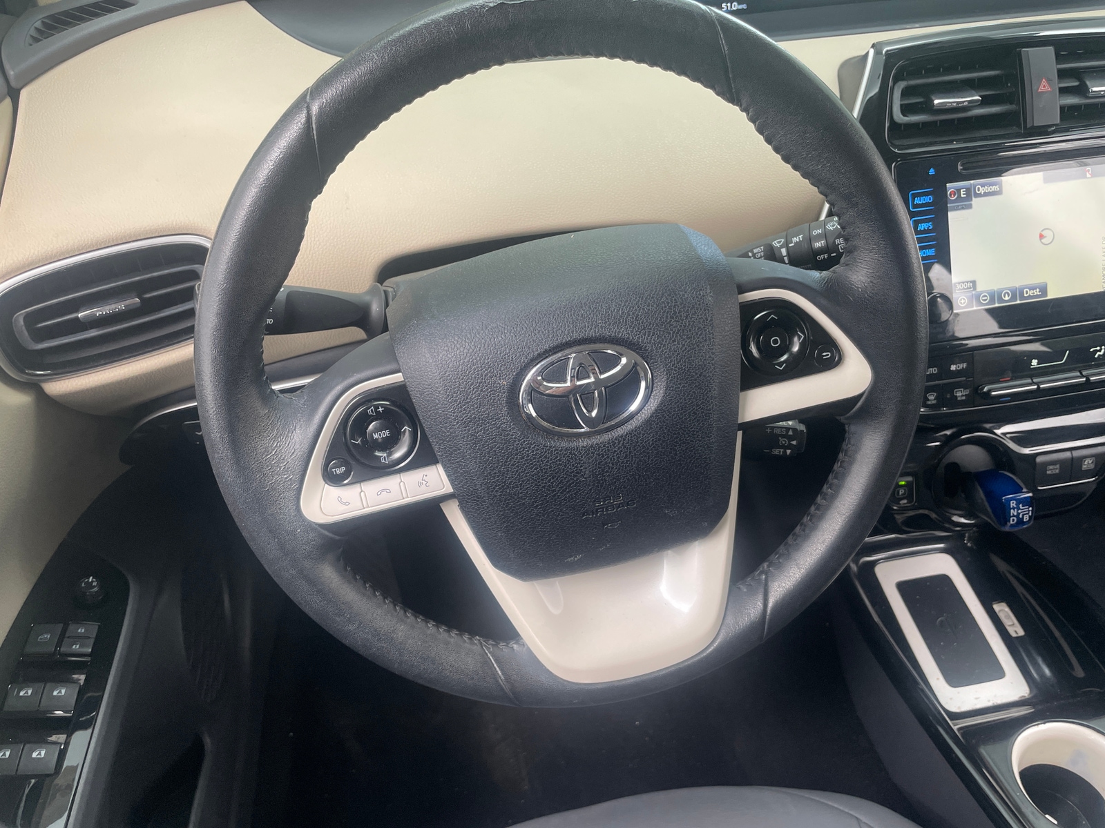 Thumbnail: 2016 Toyota Prius - 5