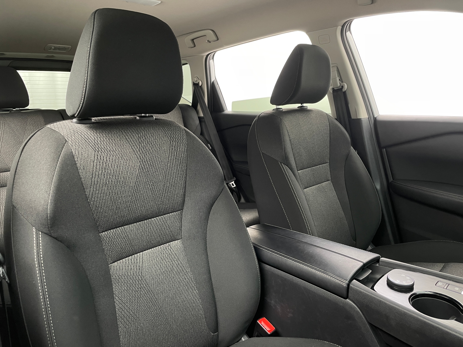 Thumbnail: 2025 Nissan Rogue - 2