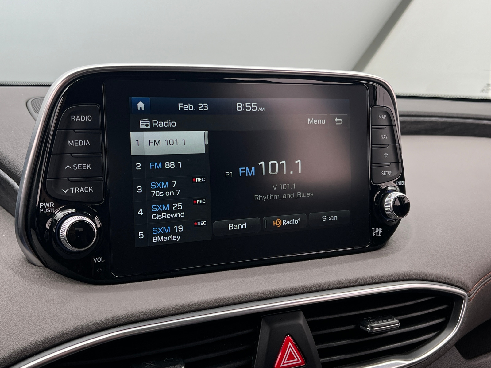 Thumbnail: 2019 Hyundai Santa Fe - 3