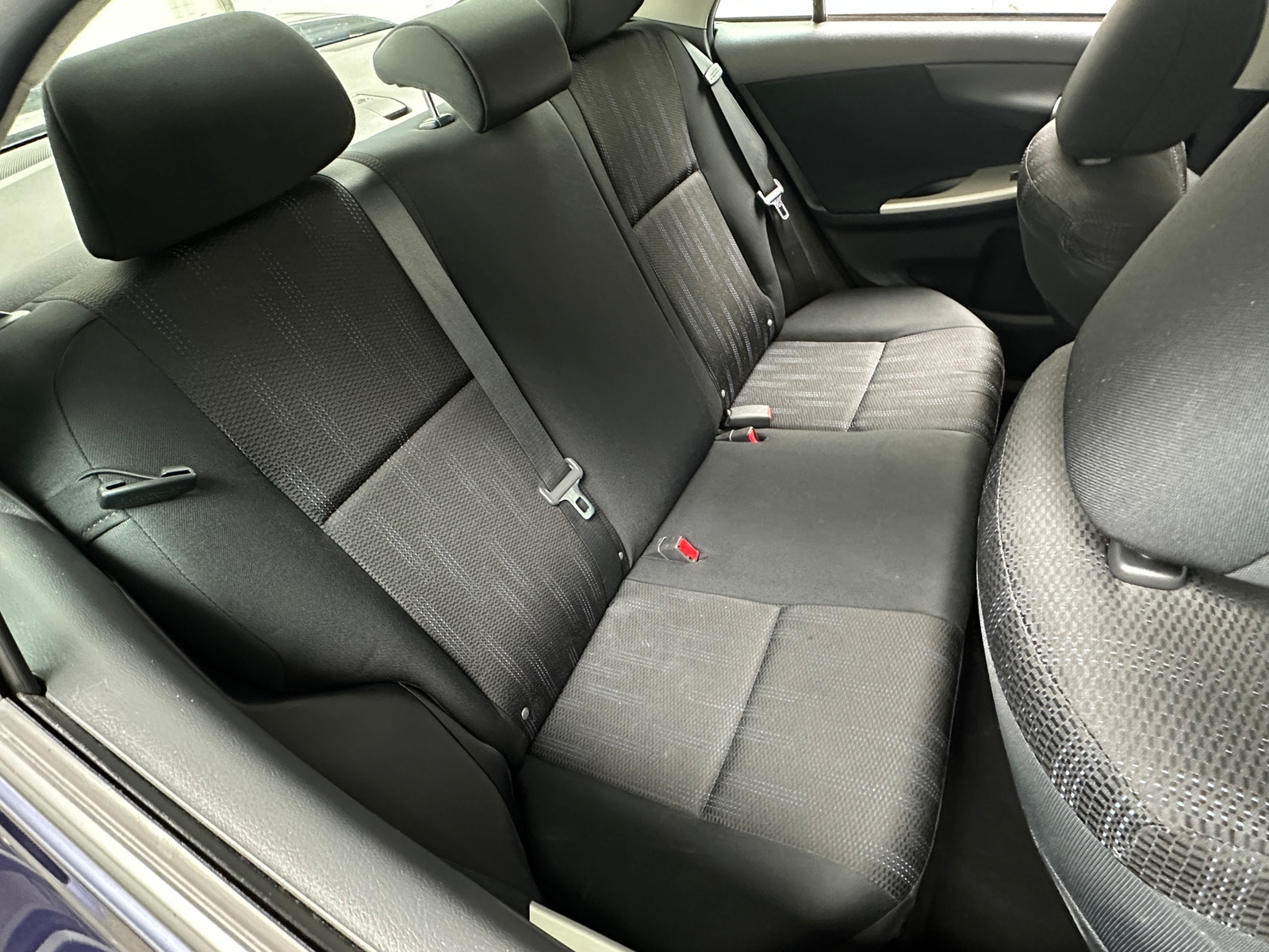 Thumbnail: 2011 Toyota Corolla - 6