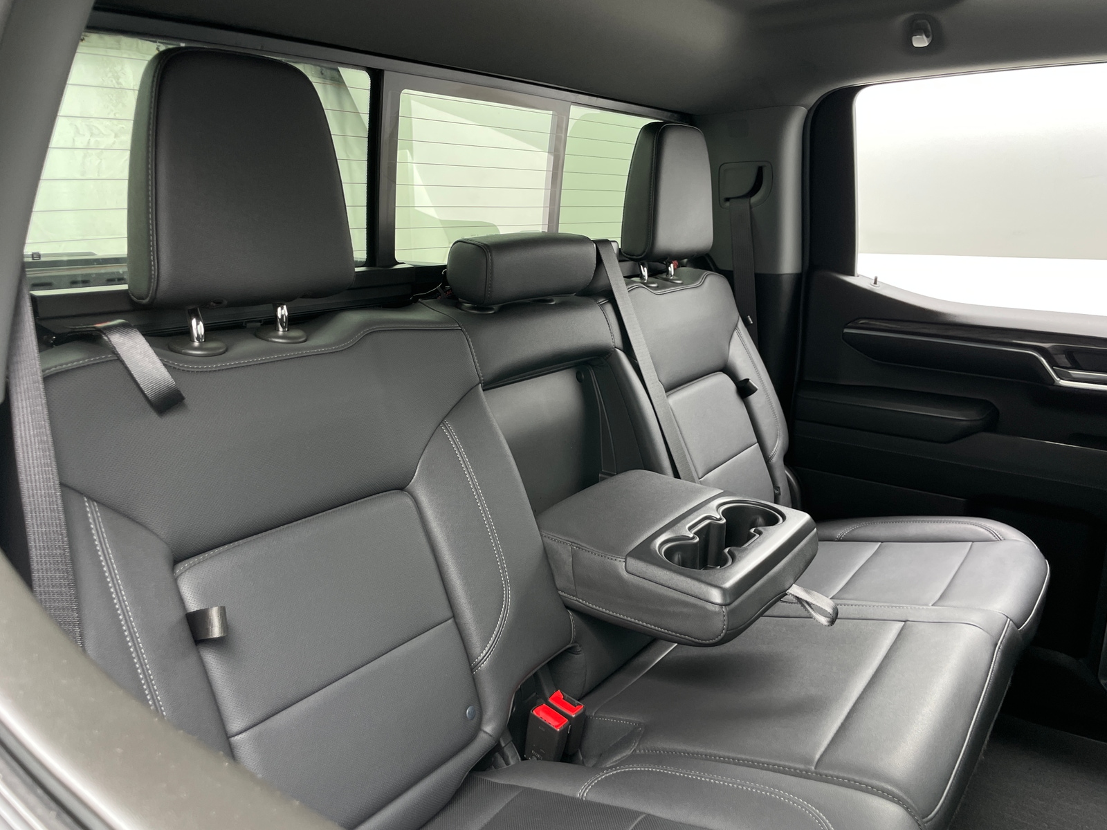 Thumbnail: 2024 Chevrolet Silverado 1500 - 5