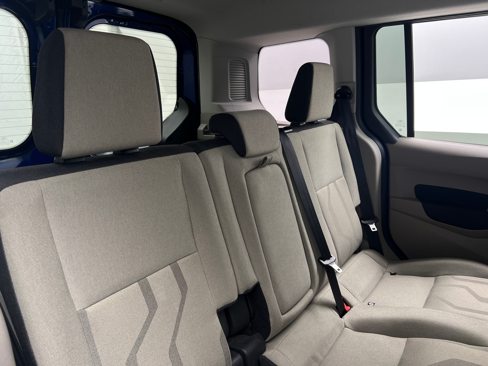 Thumbnail: 2018 Ford Transit Series - 6