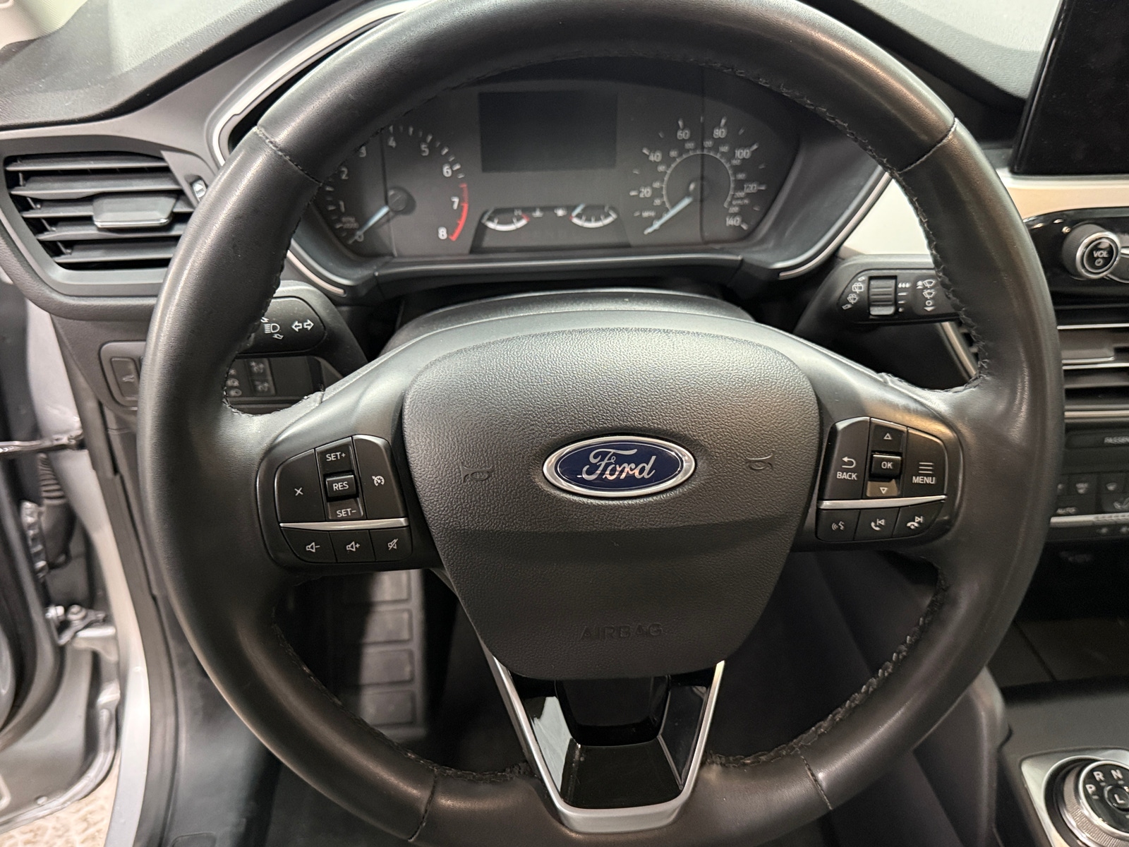 Thumbnail: 2022 Ford Escape - 5