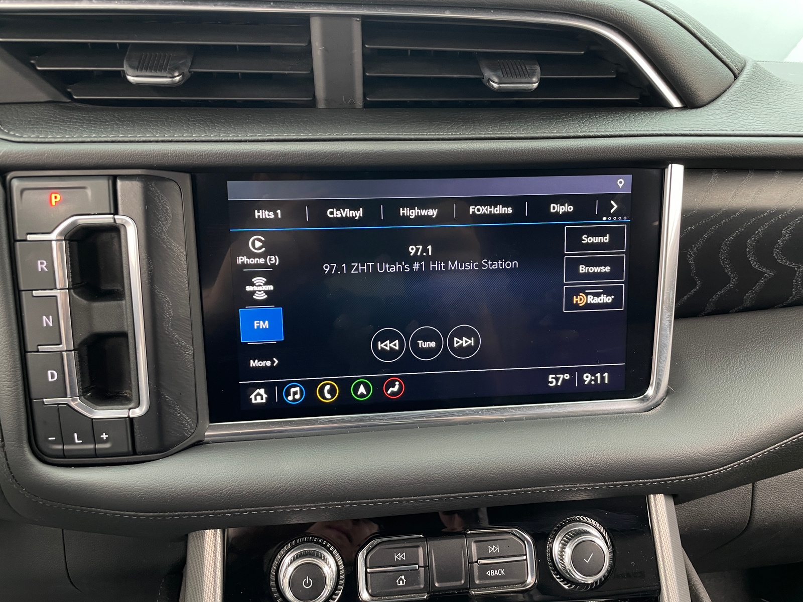 Thumbnail: 2021 GMC Yukon - 3