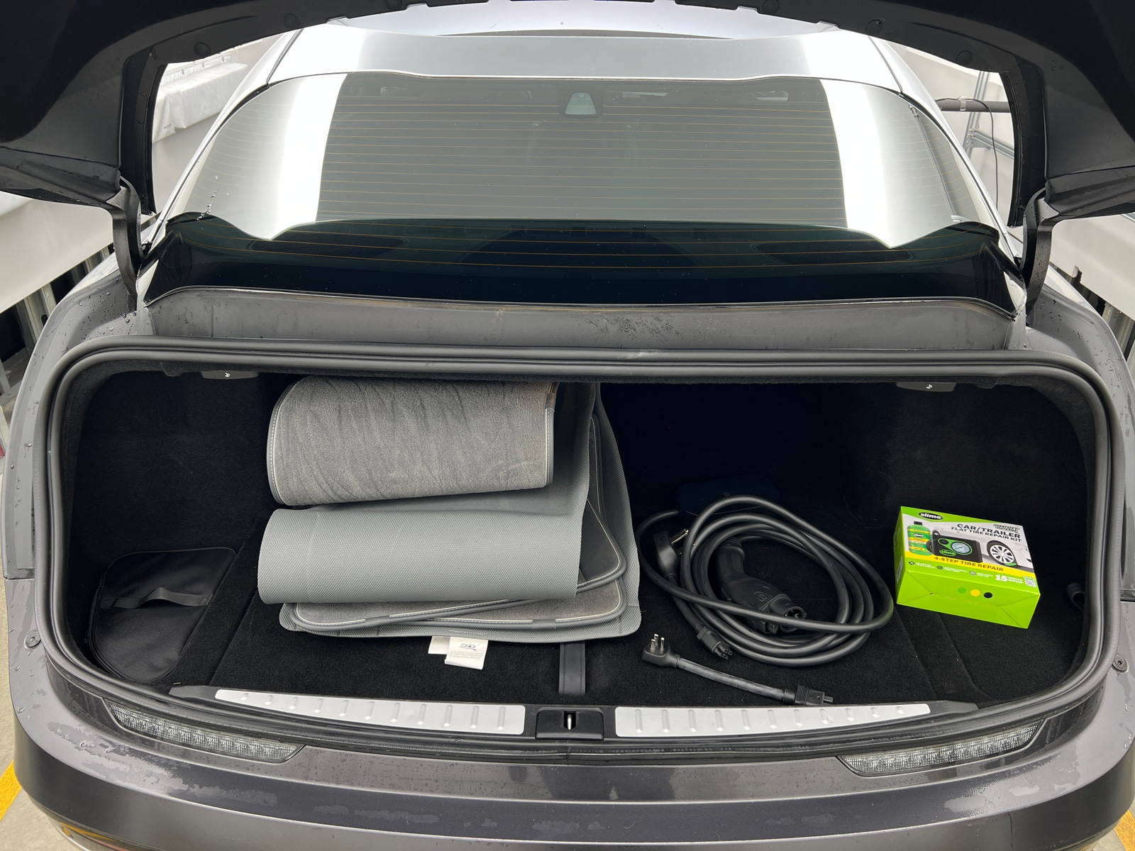 Thumbnail: 2022 Lucid Air - 6