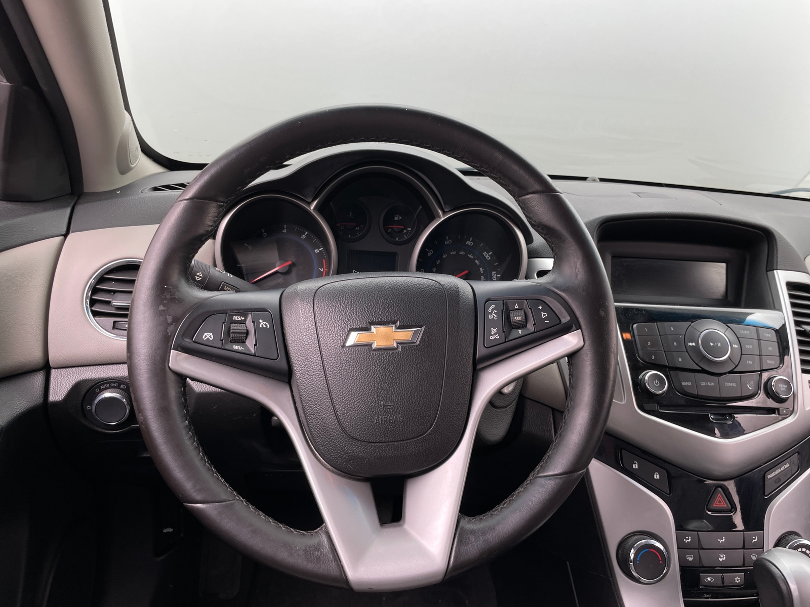 Thumbnail: 2014 Chevrolet Cruze - 5