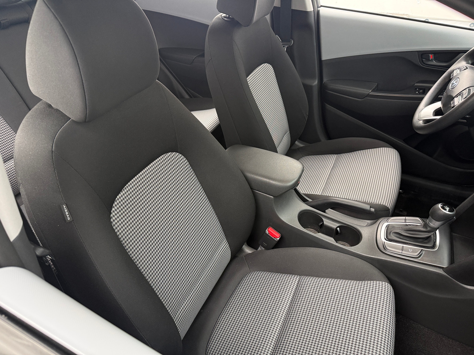 Thumbnail: 2021 Hyundai Kona - 2