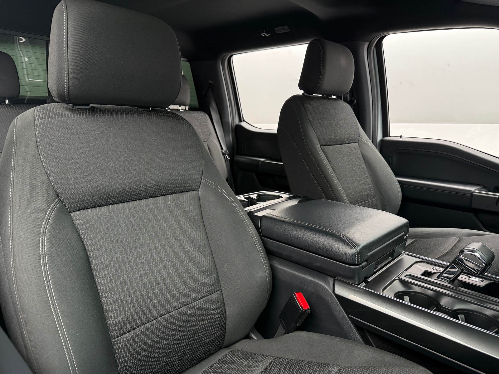 Thumbnail: 2022 Ford Econoline - 2