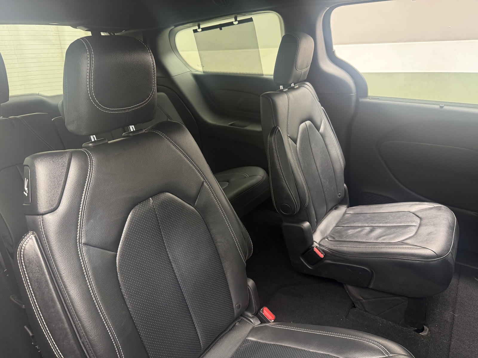 Thumbnail: 2020 Chrysler Pacifica - 5