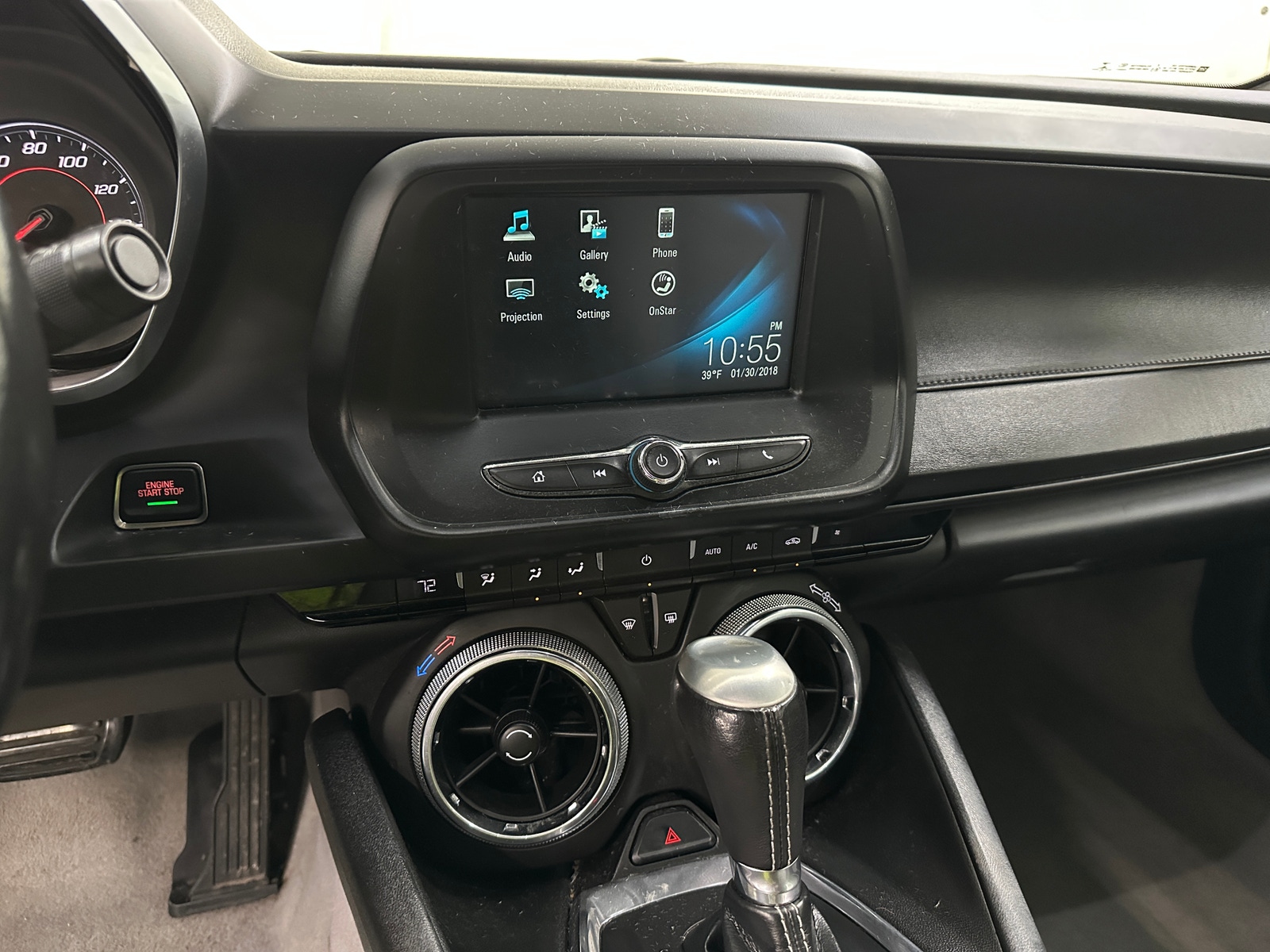 Thumbnail: 2018 Chevrolet Camaro - 4