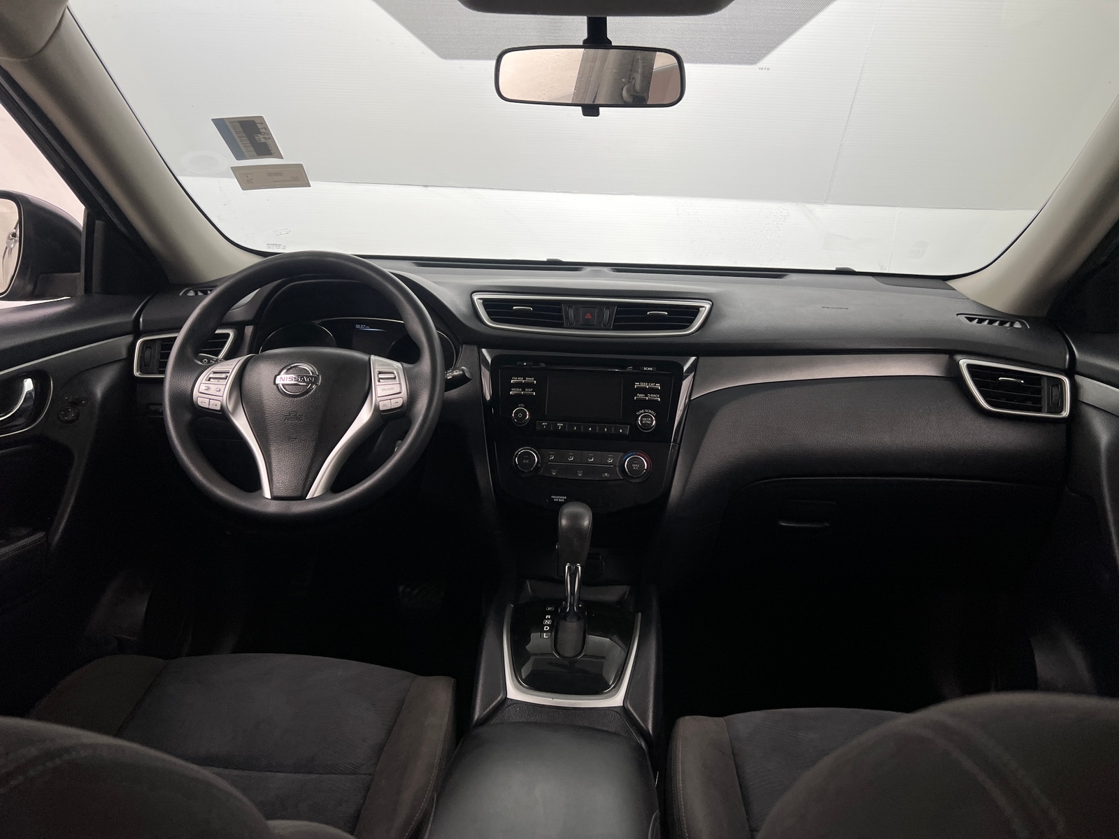 Thumbnail: 2015 Nissan Rogue - 3