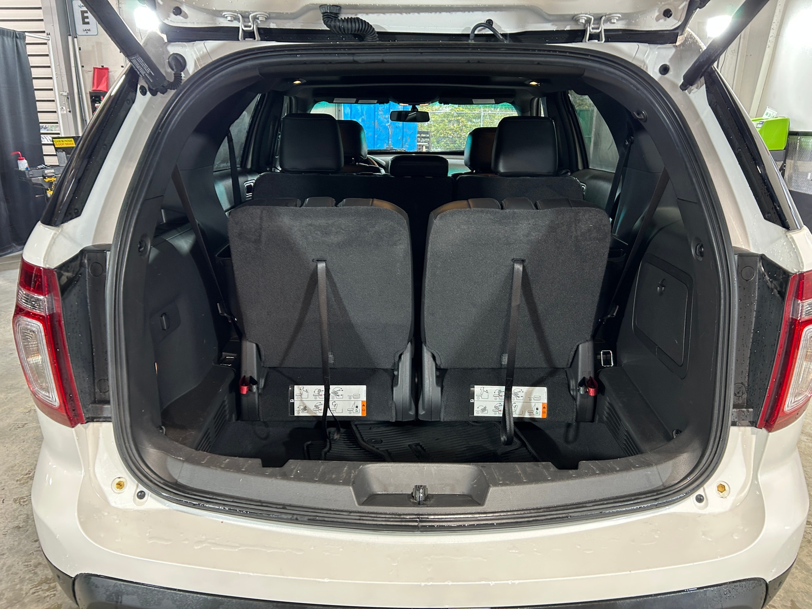 Thumbnail: 2015 Ford Explorer - 6