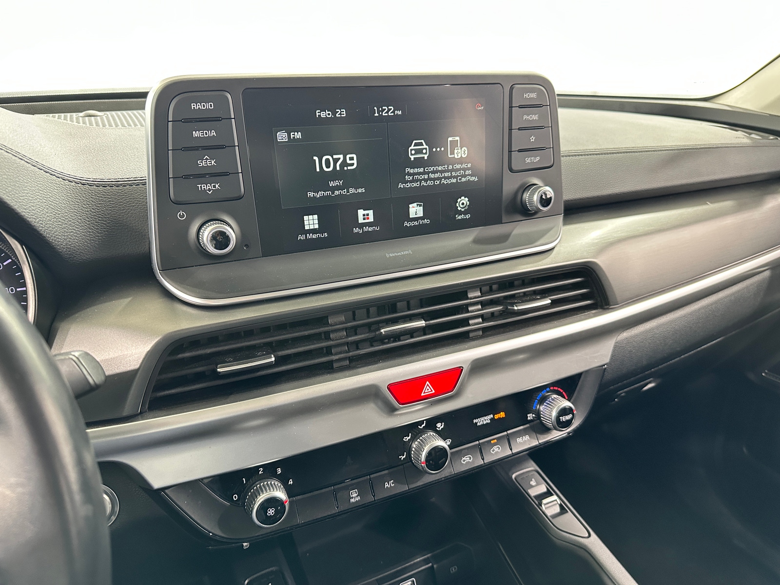 Thumbnail: 2020 Kia Telluride - 3