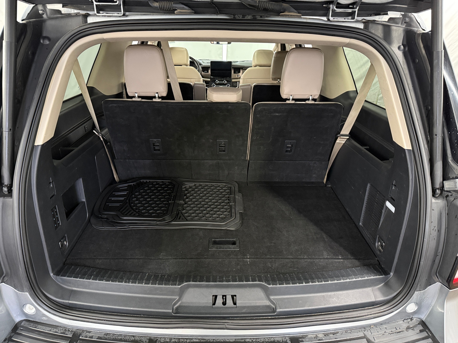 Thumbnail: 2024 Ford Expedition MAX - 6