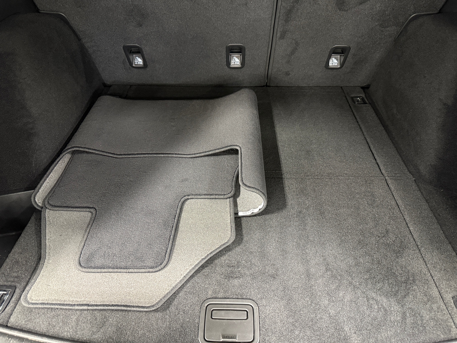 Thumbnail: 2023 Acura RDX - 6