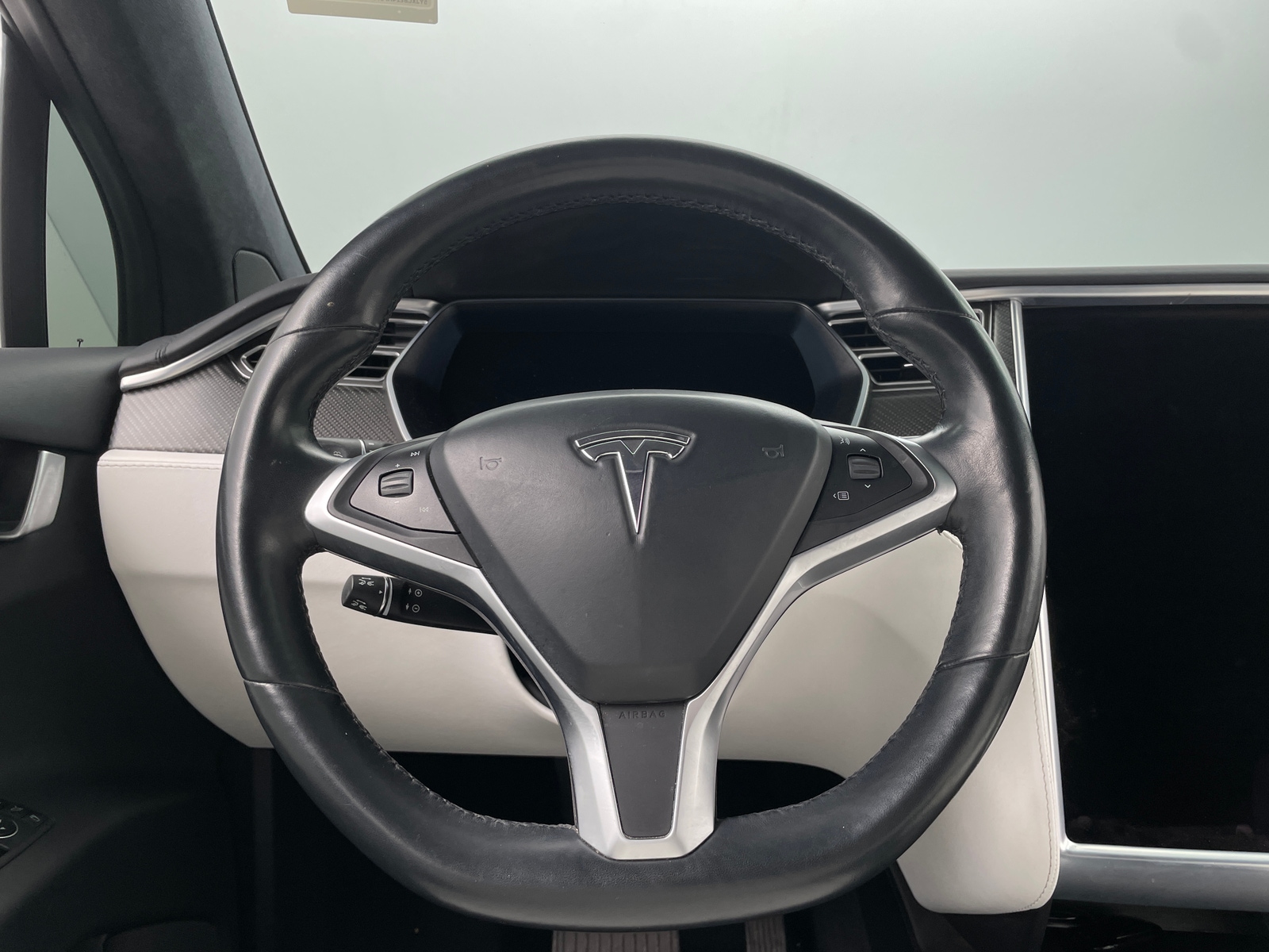 Thumbnail: 2017 Tesla Model X - 4