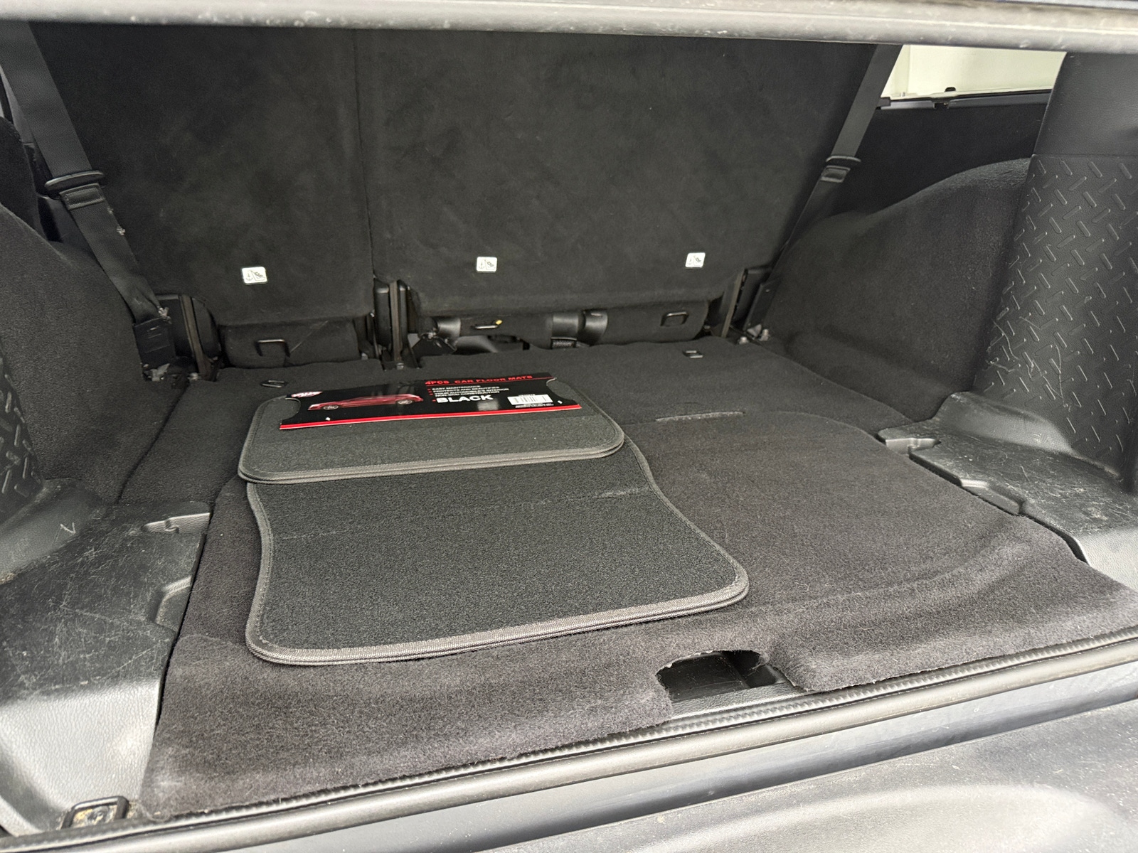 Thumbnail: 2017 Jeep Wrangler - 7