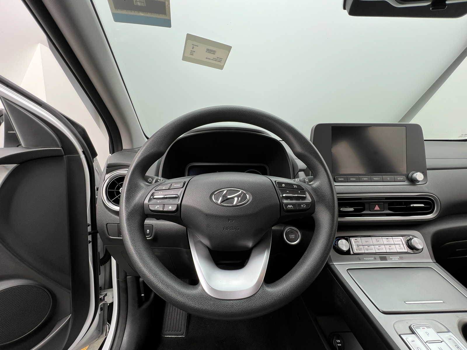 Thumbnail: 2023 Hyundai Kona - 5