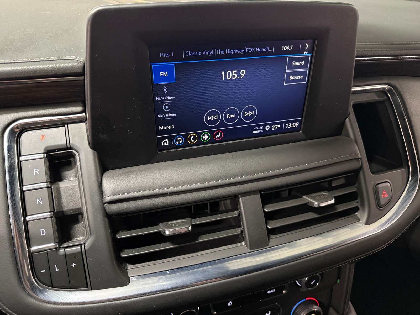 Thumbnail: 2024 Chevrolet Tahoe - 4