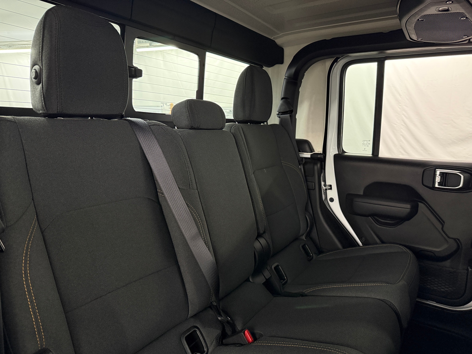 Thumbnail: 2025 Jeep Gladiator - 6