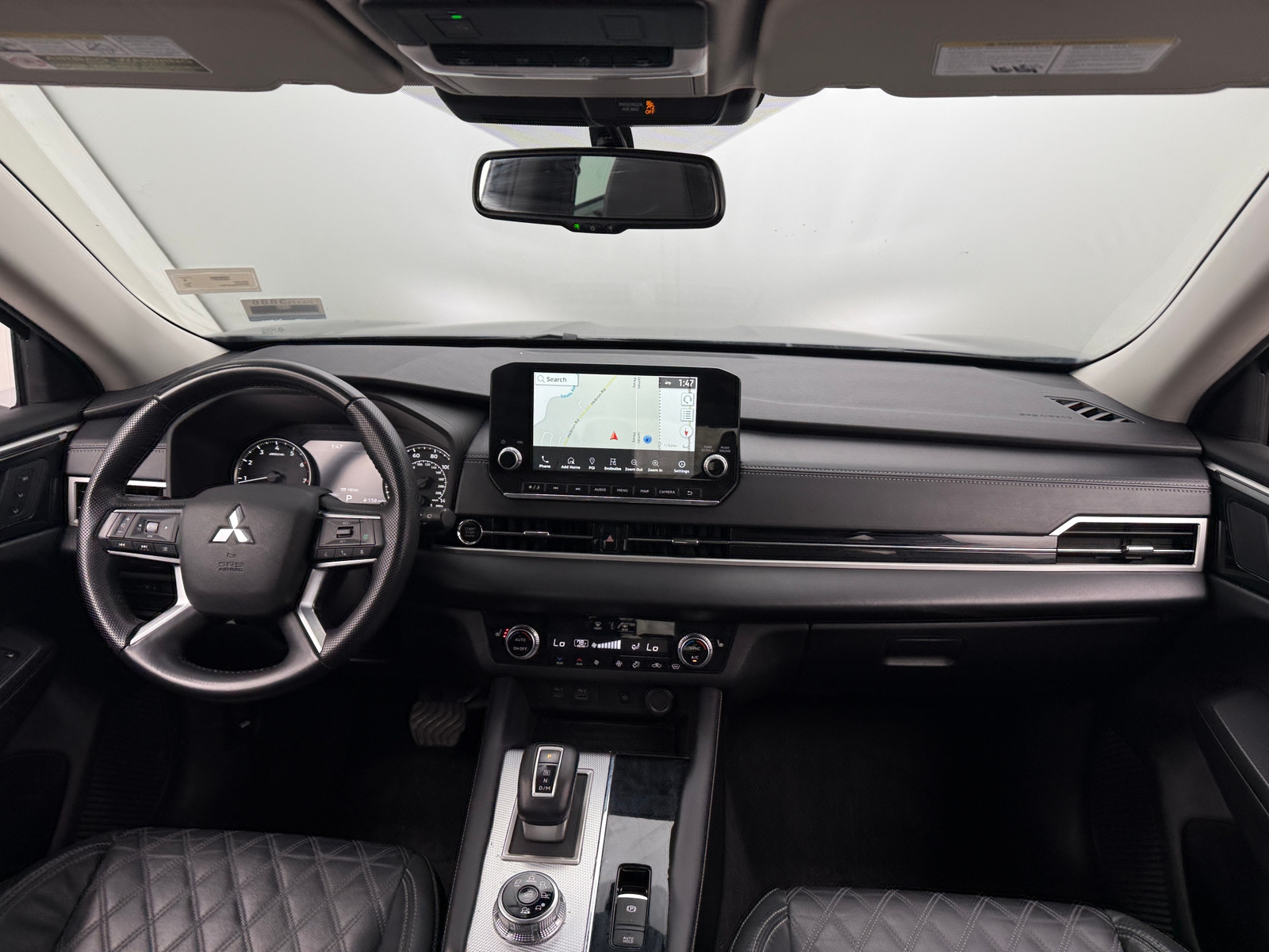 Thumbnail: 2022 Mitsubishi Outlander - 2