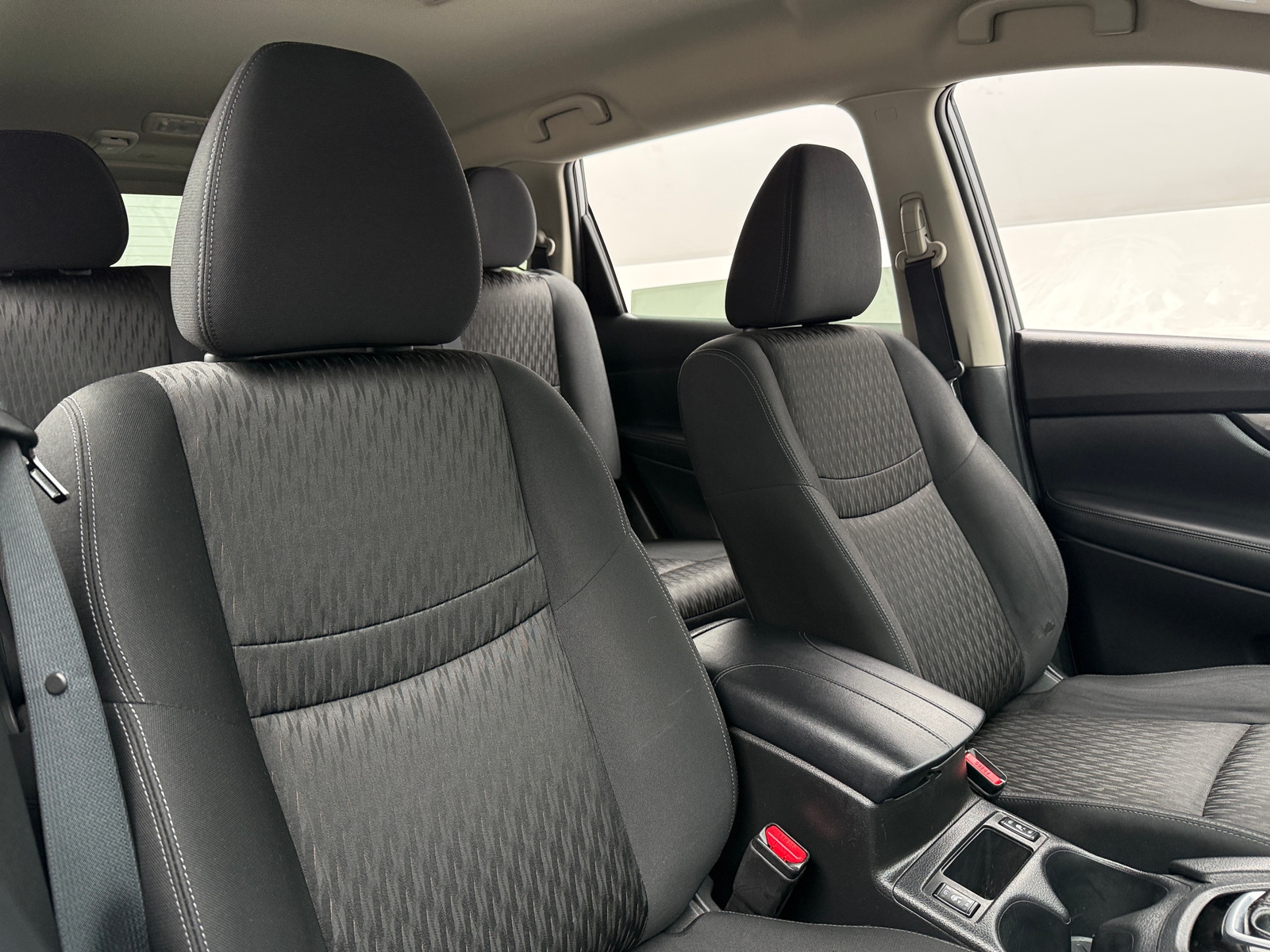 Thumbnail: 2018 Nissan Rogue - 2