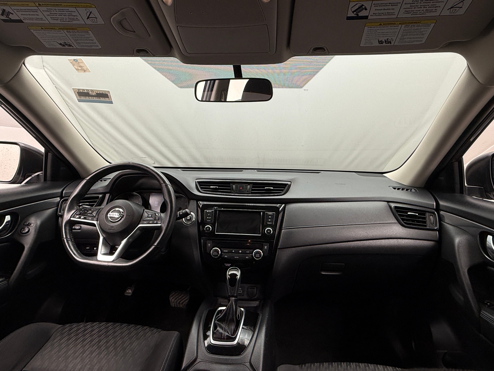 Thumbnail: 2018 Nissan Rogue - 3