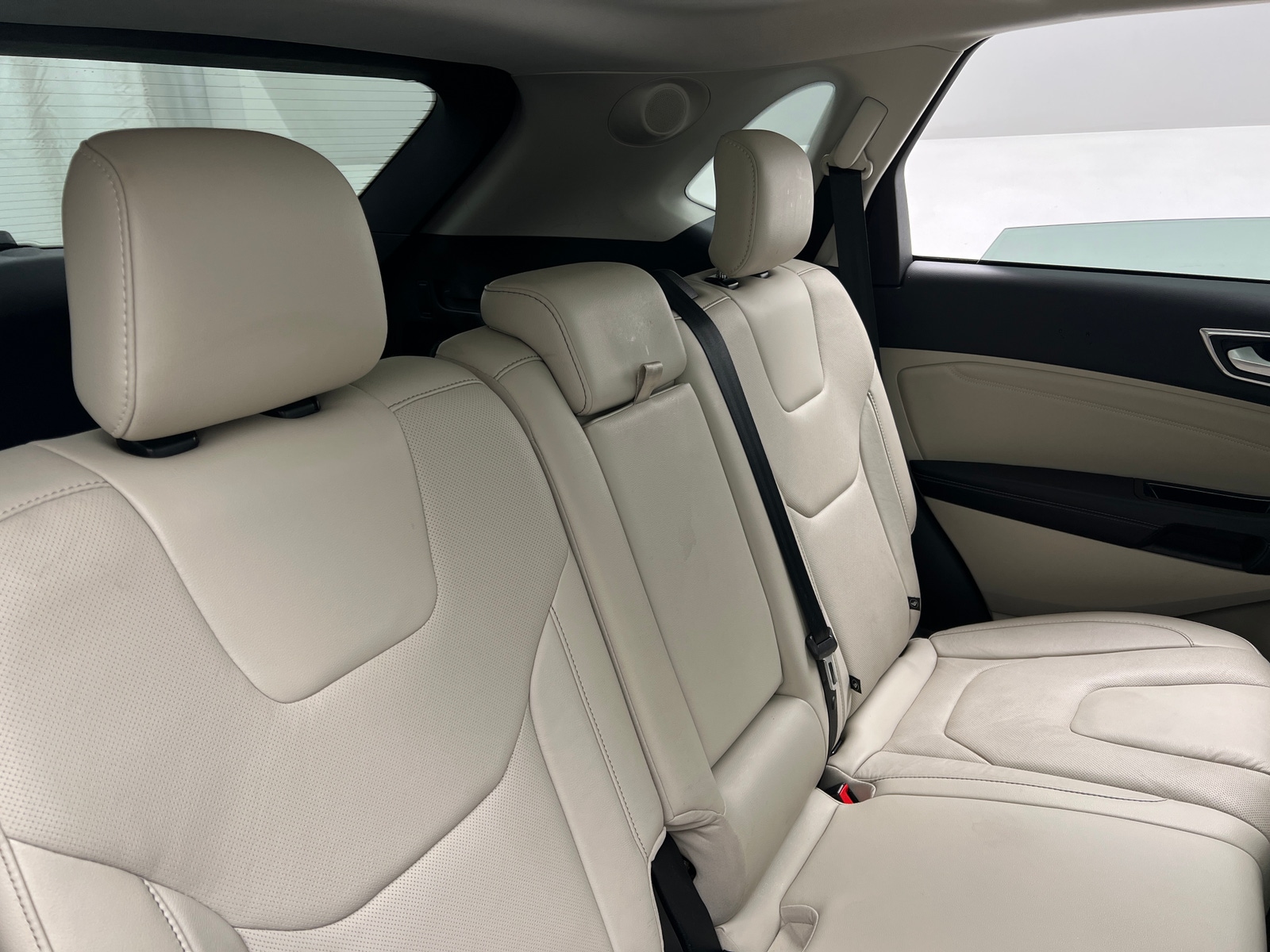 Thumbnail: 2016 Ford Edge - 5