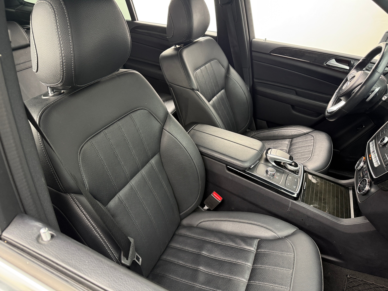 Thumbnail: 2017 Mercedes-Benz GLS - 2