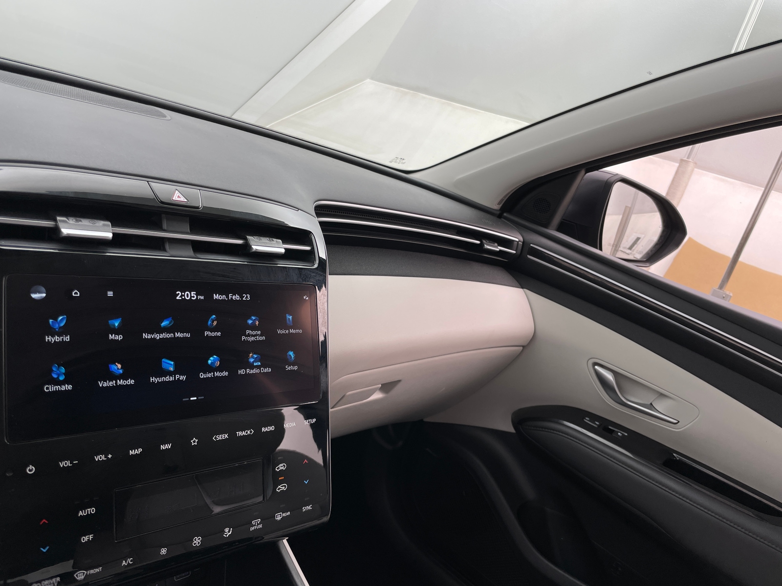 Thumbnail: 2024 Hyundai Tucson - 3