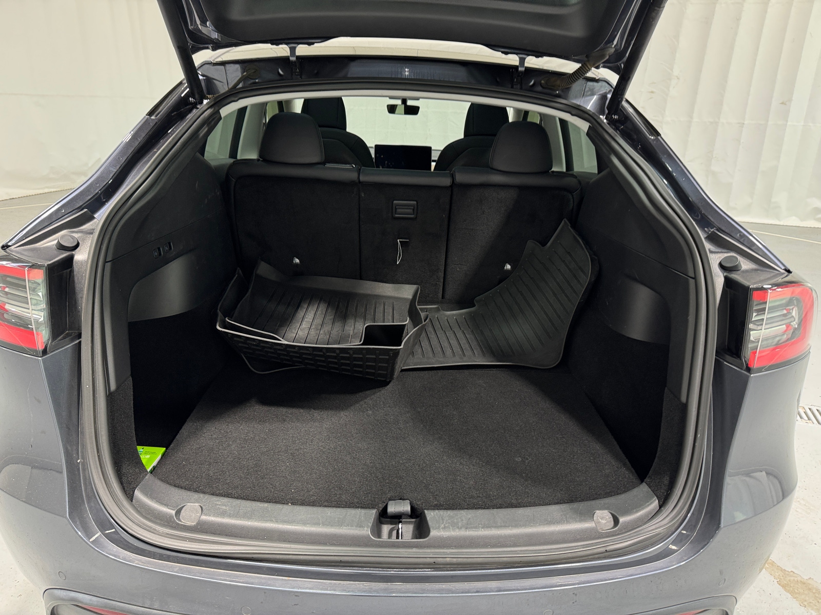 Thumbnail: 2021 Tesla Model Y - 6