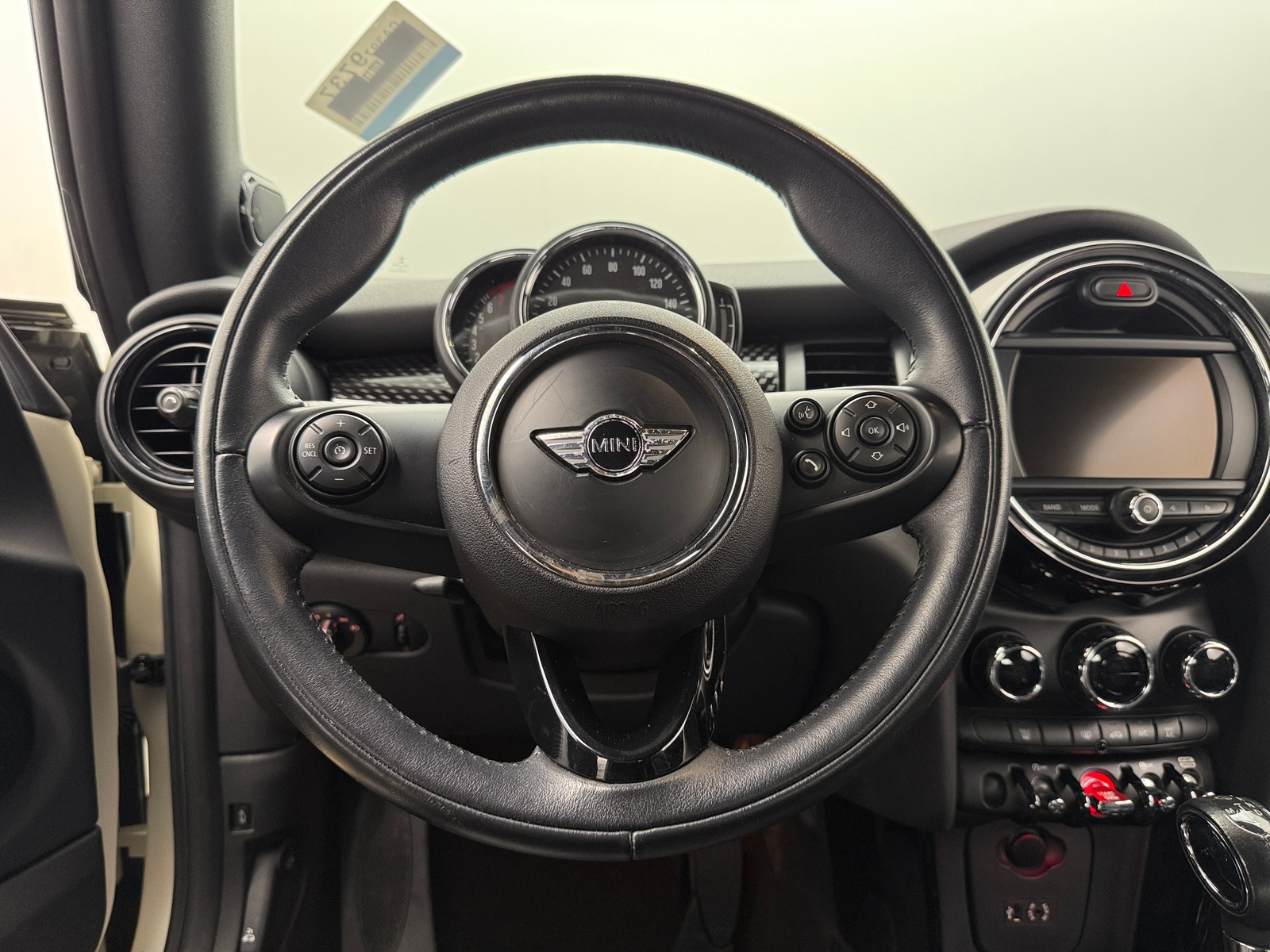 Thumbnail: 2018 MINI Cooper Convertible - 4