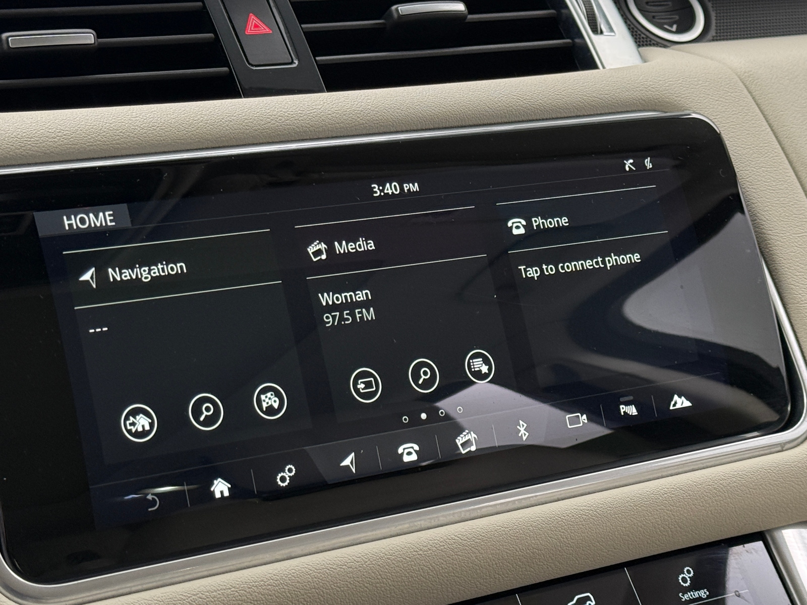 Thumbnail: 2019 Land Rover Range Rover Sport - 3