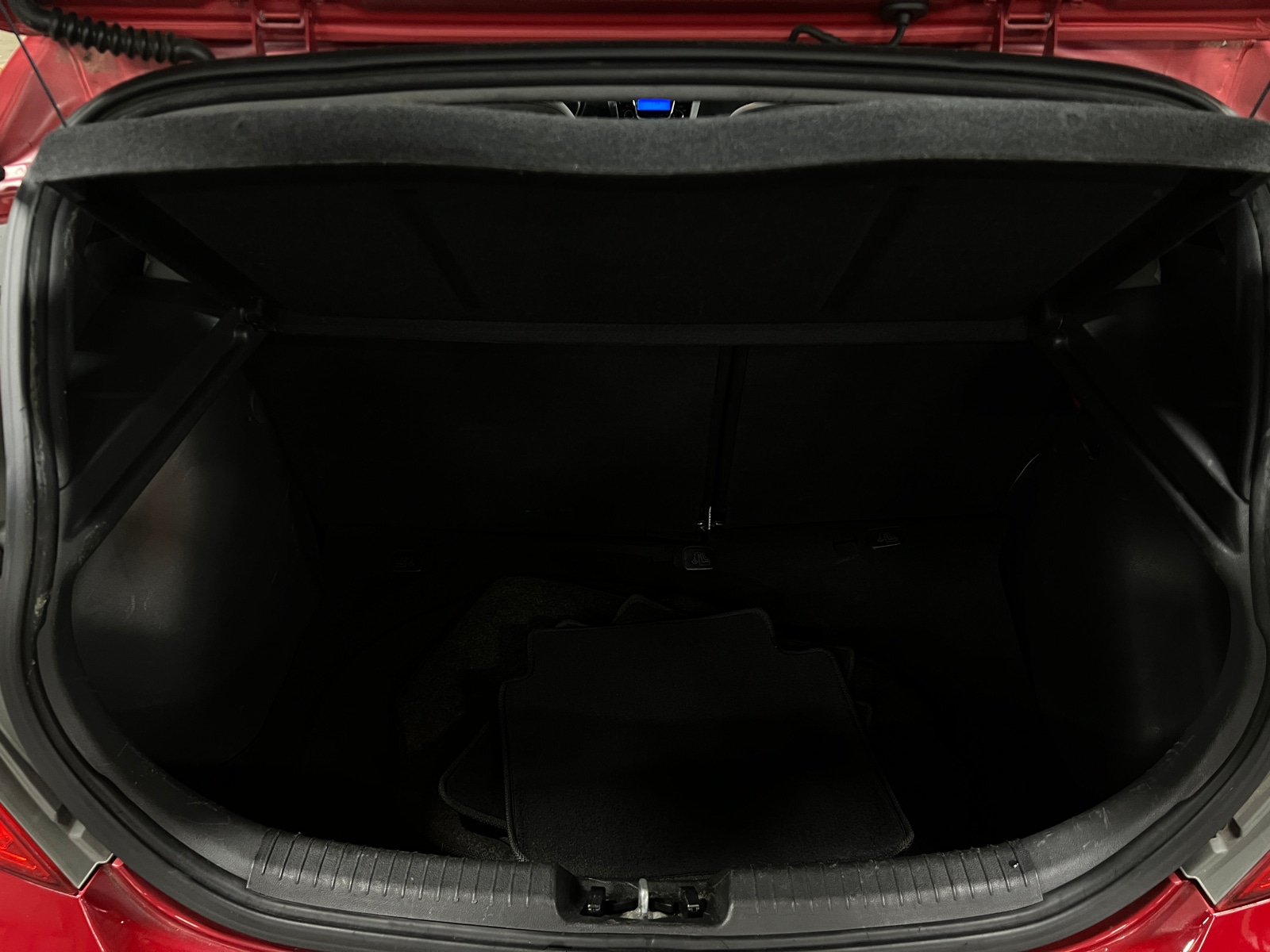 Thumbnail: 2013 Hyundai Accent - 7