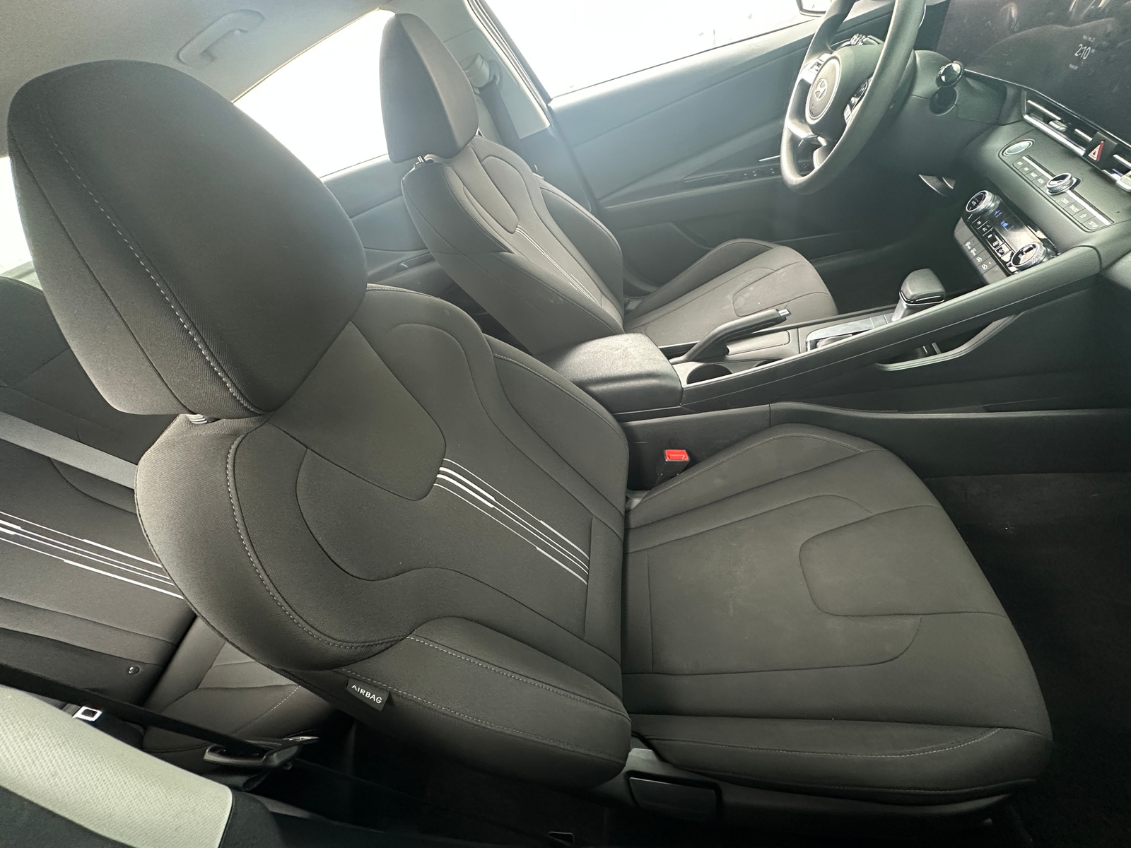 Thumbnail: 2024 Hyundai Elantra - 2