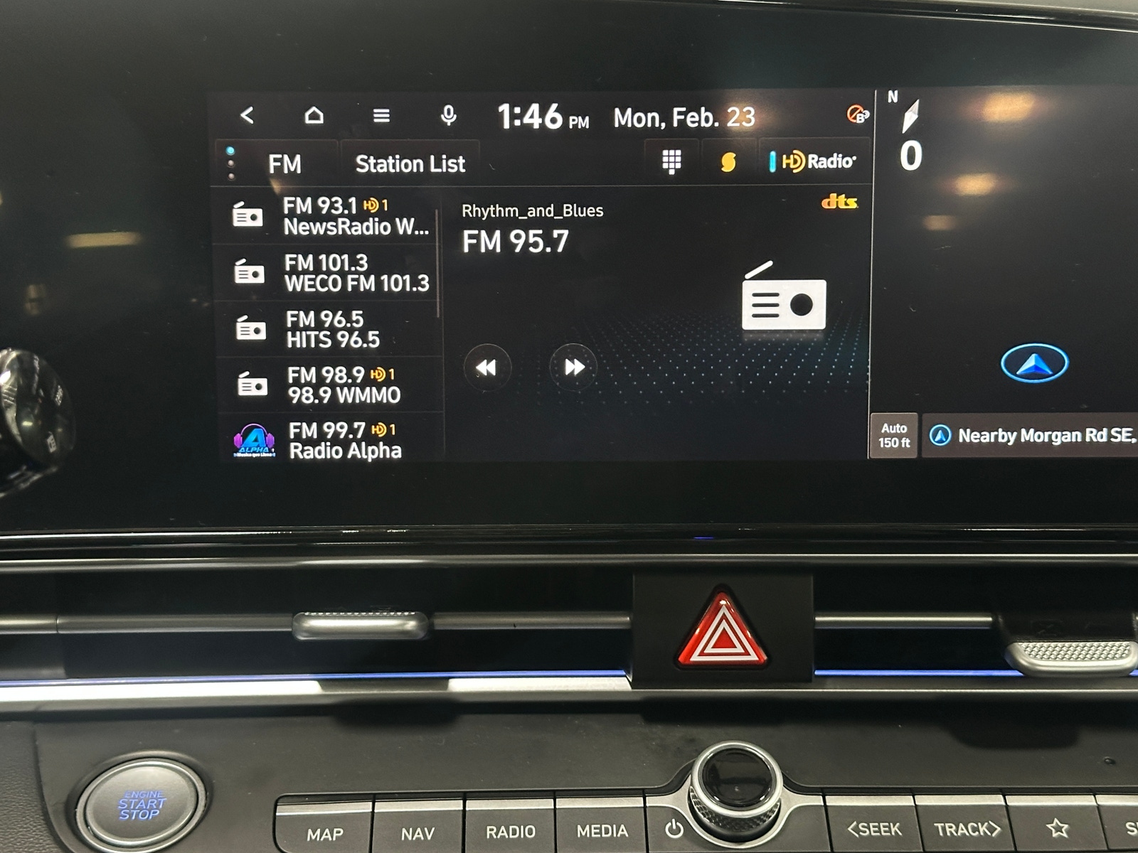 Thumbnail: 2024 Hyundai Elantra - 4