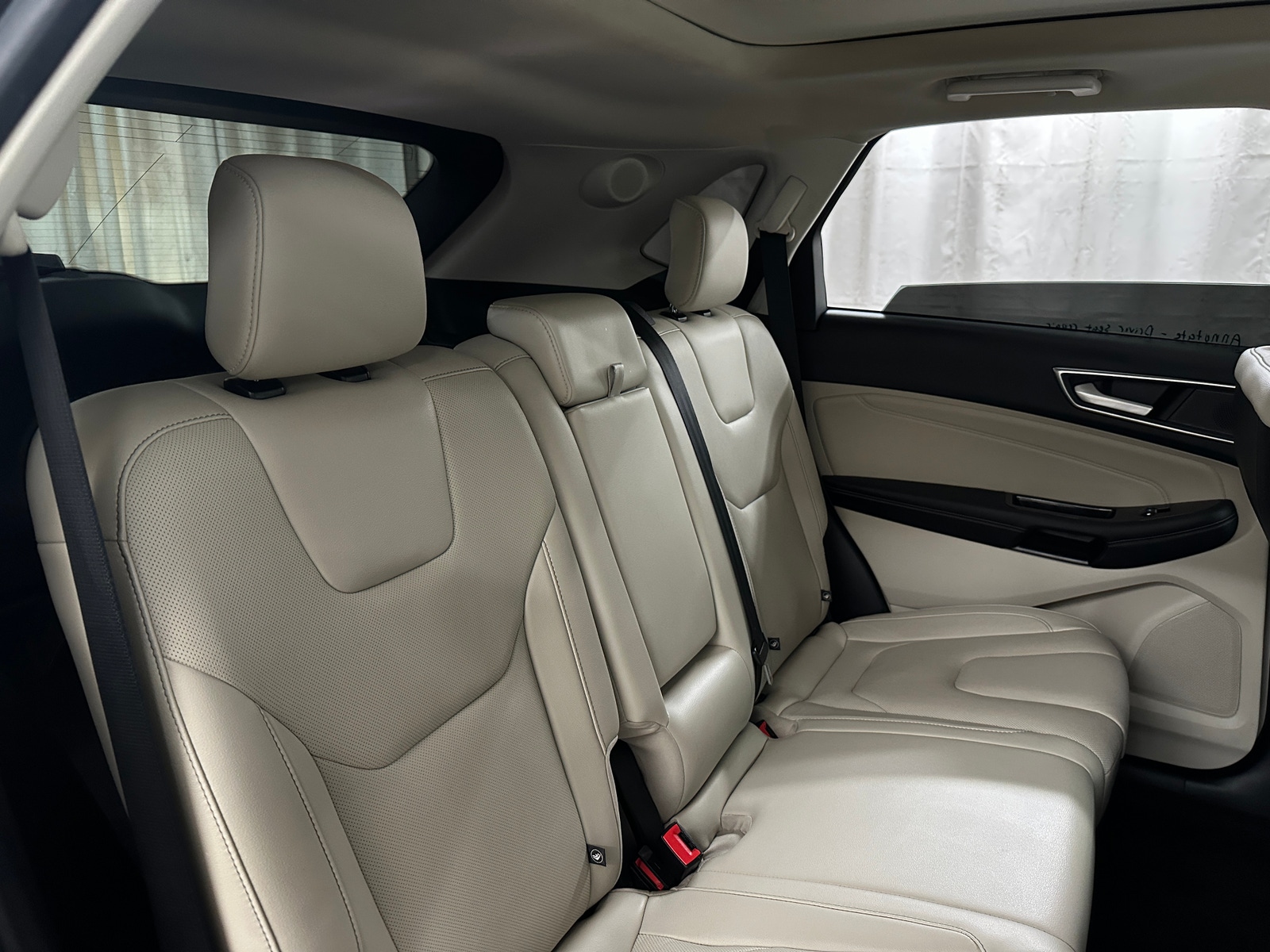 Thumbnail: 2019 Ford Edge - 5