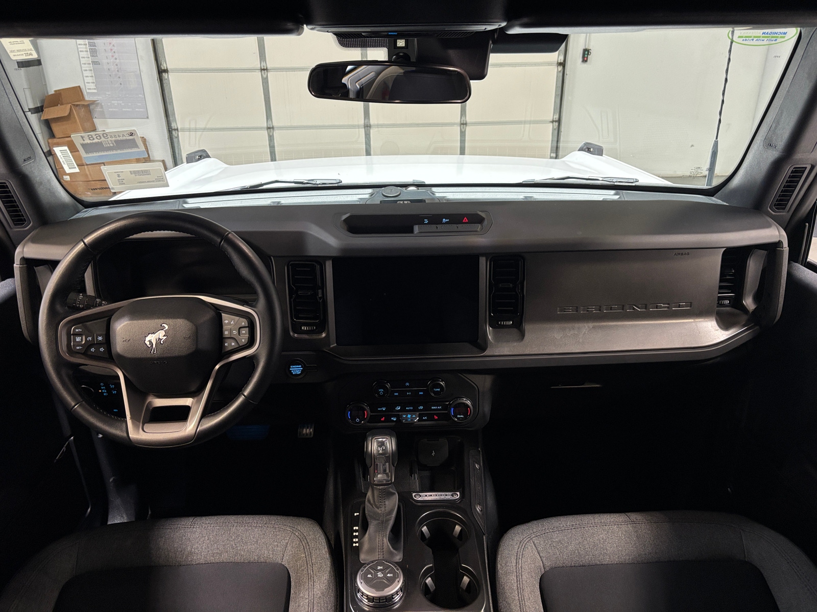 Thumbnail: 2025 Ford Bronco - 3