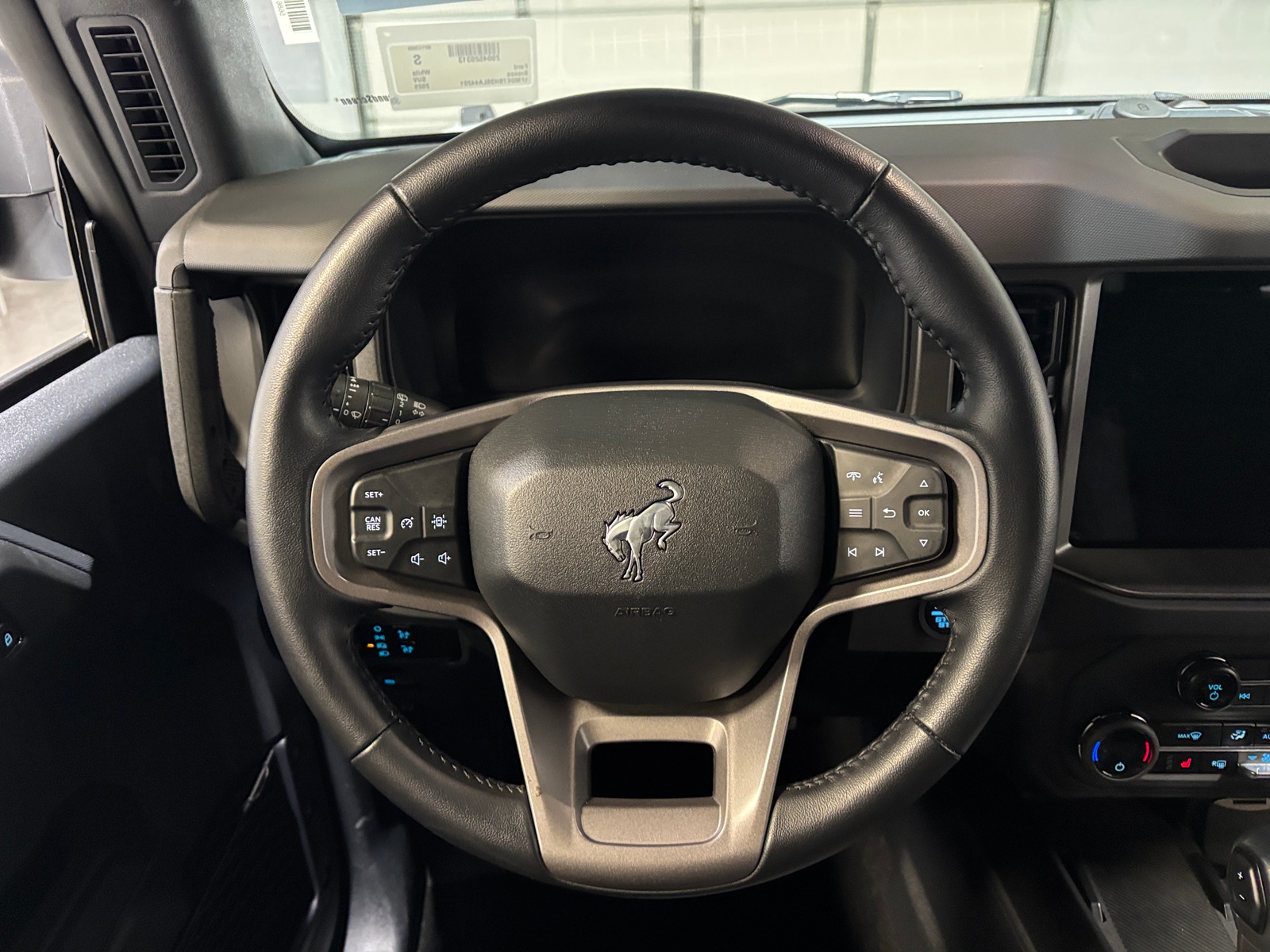 Thumbnail: 2025 Ford Bronco - 5