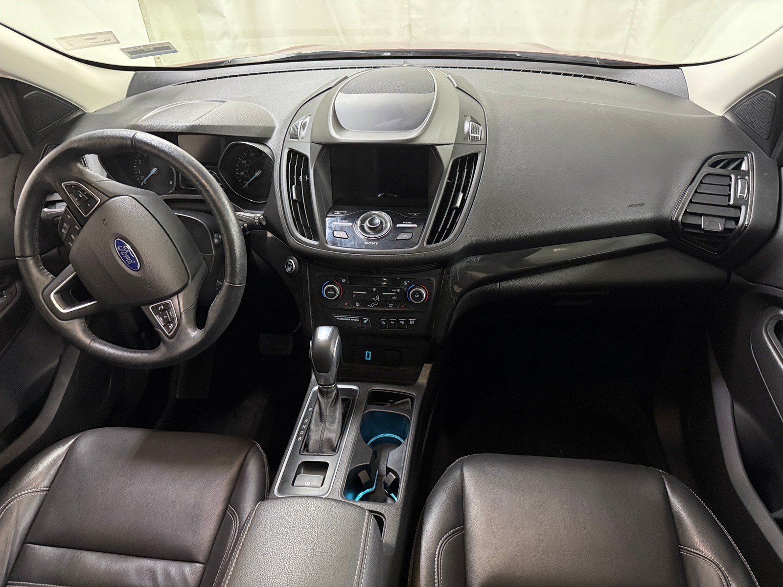 Thumbnail: 2019 Ford Escape - 2