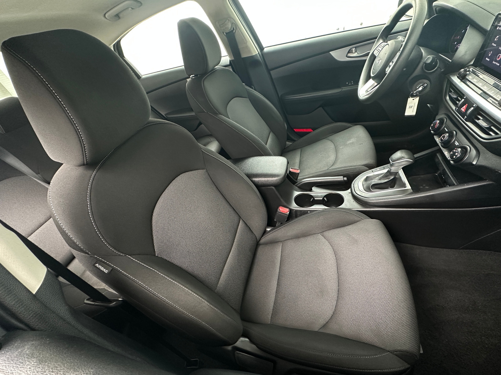 Thumbnail: 2024 Kia Forte - 2