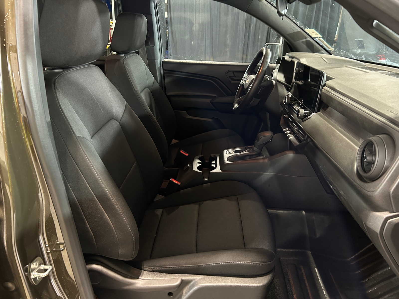 Thumbnail: 2023 Chevrolet Colorado - 2