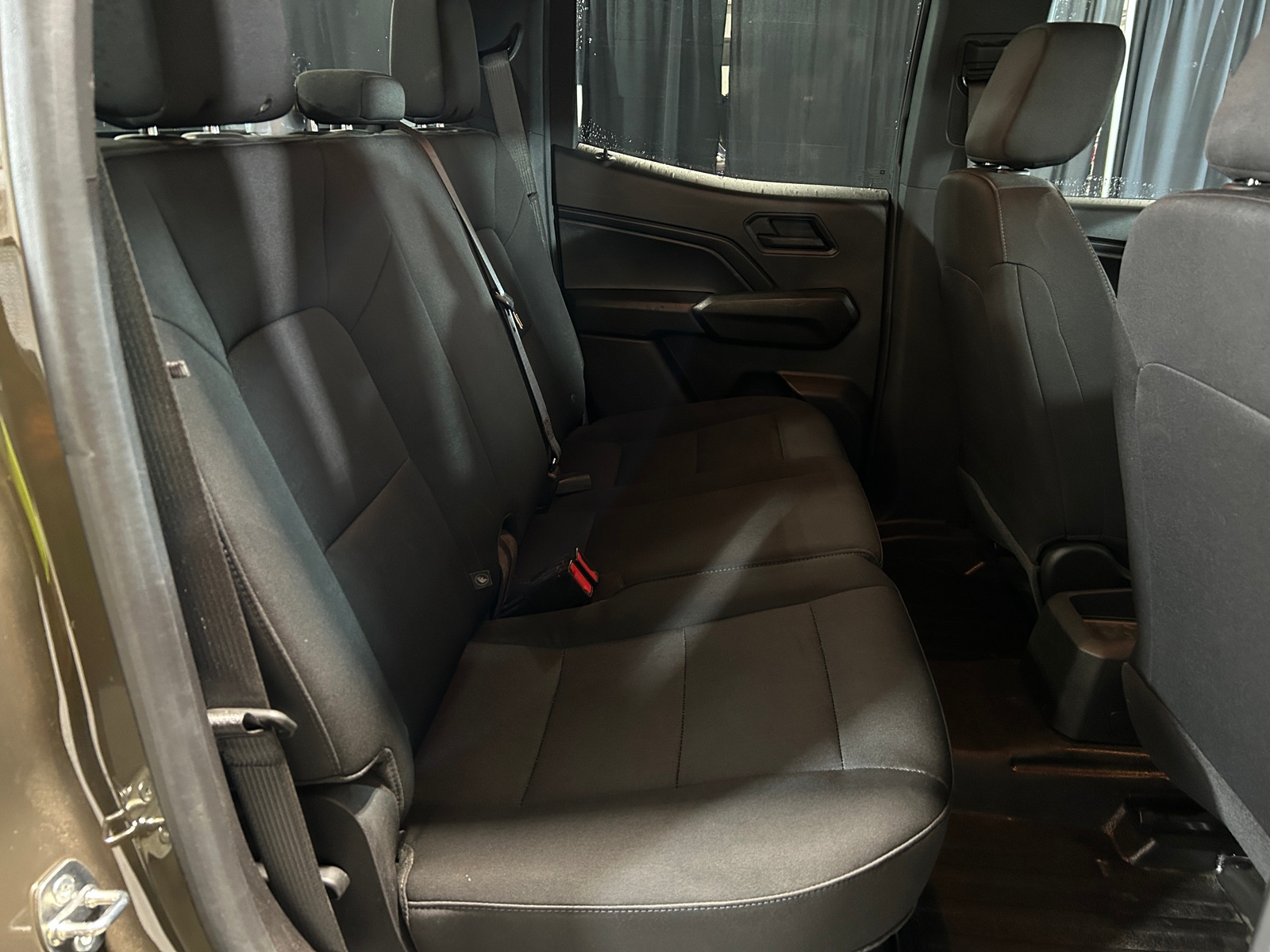 Thumbnail: 2023 Chevrolet Colorado - 6